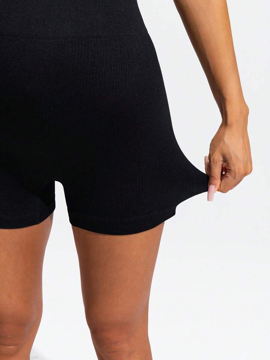 null  Pants Body:Unlined  Closure Type:Elastic Waist  Details:Rib-Knit  Neckline:Scoop Neck  Pattern Type:Graphic  Pants Length:Mini Shorts  Style:Casual  Waist Line:High Waist  Occasion:Sports  Hem Shaped:Tight Hem  Pants Material:Knitted Fabric  Lined F