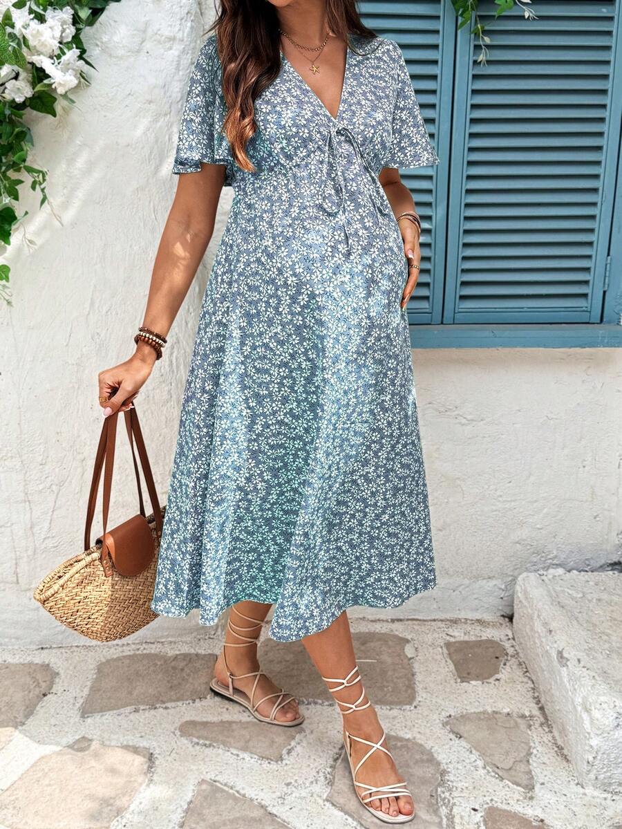 Maternity Floral A-Line Midi Dress - V Neck, Short Sleeve, Padded, Regular Fit, Blue