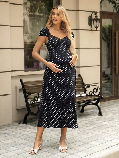 Polka Dot Print Lace Patchwork Maternity Midi Dress with Short Puff Sleeves and Sweetheart Neckline Black and White High Waist A-Line Fit
