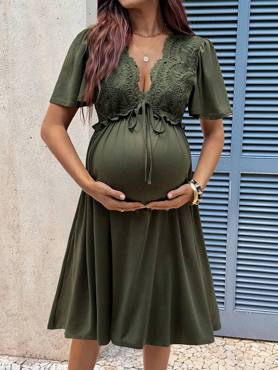 Green Lace Patchwork Maternity Summer Dress – Elegant Deep V-Neck Puff Sleeve High Waist A-Line Knee Length Dress for Beach & Vacay