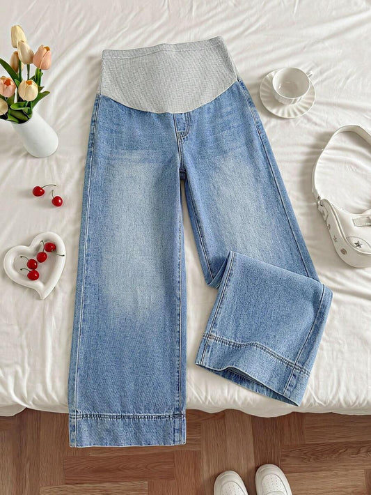 Light Wash Wide Leg Maternity Jeans with Ribbed Belly Band – Relaxed Fit Cropped Denim Pants for Casual, Office, & Streetwear