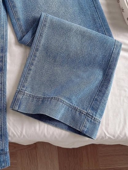 Light Wash Wide Leg Maternity Jeans with Ribbed Belly Band – Relaxed Fit Cropped Denim Pants for Casual, Office, & Streetwear