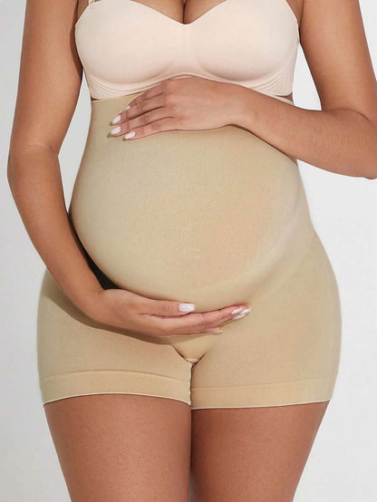 Plus Size Seamless Maternity Shorts - Soft Stretchy Expandable Belly Support