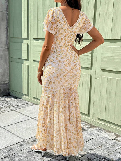 Elegant Ditsy Floral Fishtail Maternity Dress For Summer