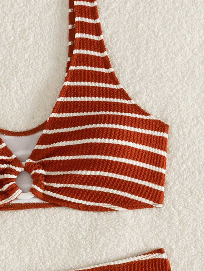 Swim Vcay Women's Summer Beach Striped Fashionable Bikini And Triangle Panty Swimwear Set, Women Vacation Outfit Sets, Beach Outfits For Woman 2 Piece