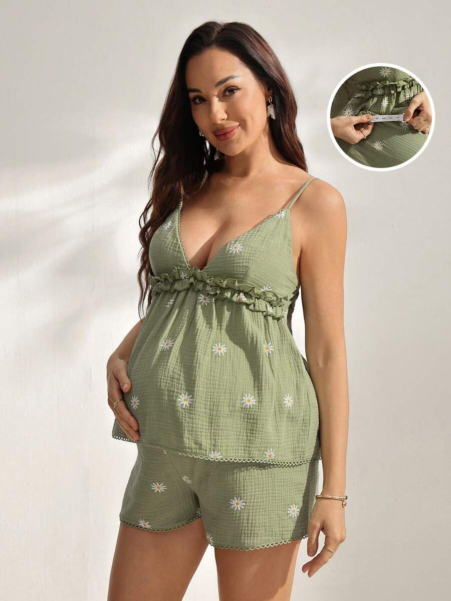 Maternity Daisy Embroidered Camisole And Adjustable Waist Shorts Casual 2 Pieces Set